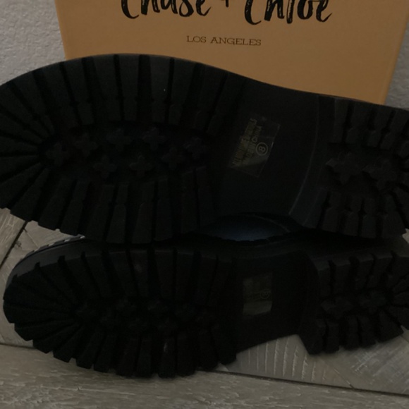 CHASE AND CHLOE Mira Studded Lug Combat Boot (Women), size 8 - Picture 3 of 11